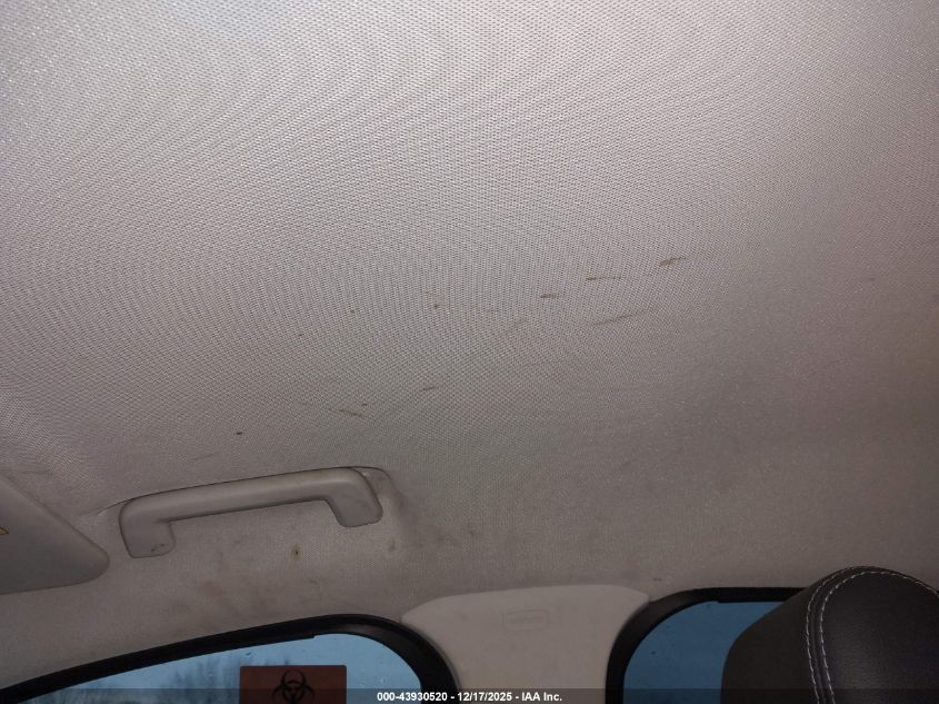 2012 Ford Focus Titanium VIN: 1FAHP3N25CL194088 Lot: 43930520