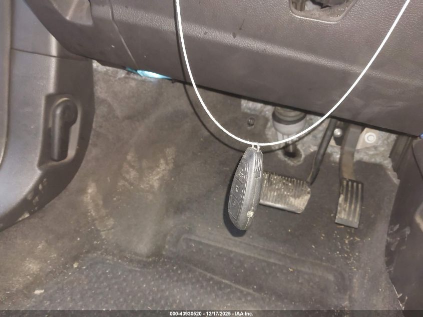 2012 Ford Focus Titanium VIN: 1FAHP3N25CL194088 Lot: 43930520