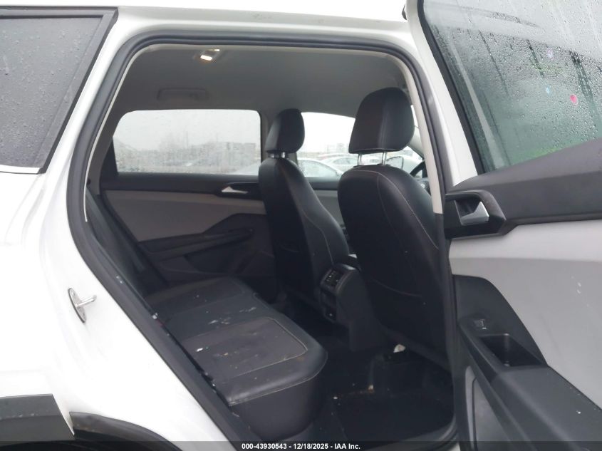 2022 Volkswagen Taos 1.5T Se VIN: 3VVWX7B20NM042400 Lot: 43930543