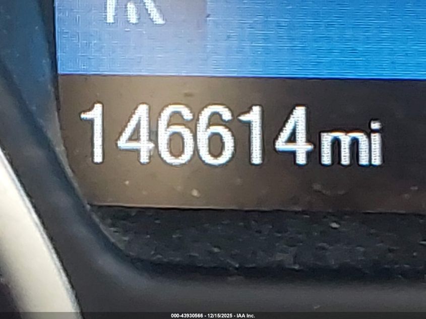 2015 Ford Focus Titanium VIN: 1FADP3N23FL218472 Lot: 43930566