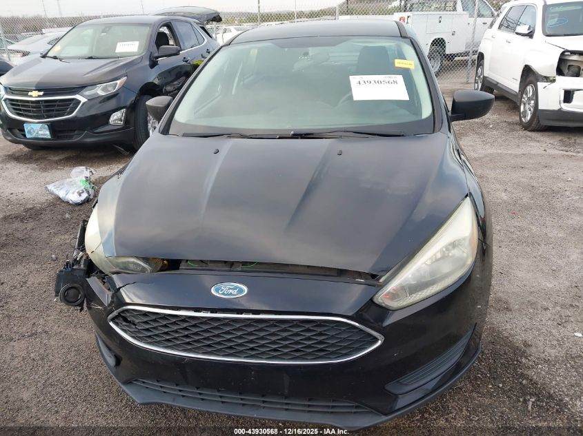 2015 Ford Focus S VIN: 1FADP3E29FL323694 Lot: 43930568