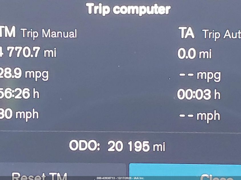 2025 Volvo Xc60 B5 Core VIN: YV4M12RJ2S1220031 Lot: 43930713