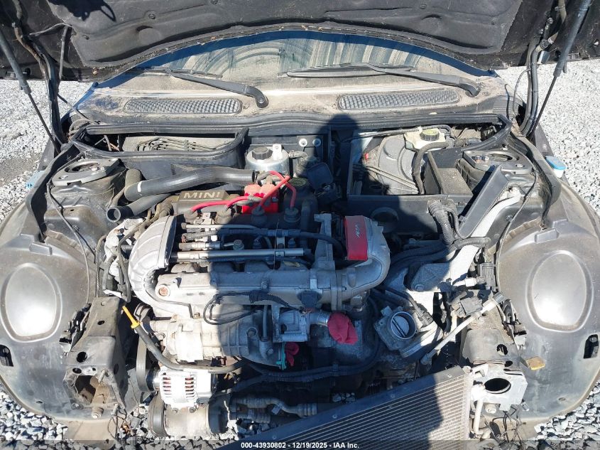 2004 Mini Cooper S VIN: WMWRE33454TD84547 Lot: 43930802