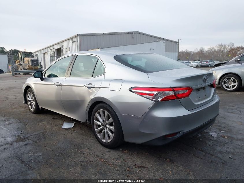 2018 Toyota Camry Le VIN: 4T1B11HK4JU566346 Lot: 43930819