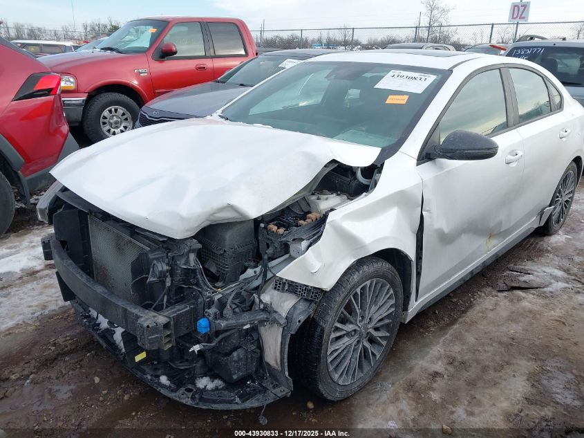 2022 Kia Forte Gt-Line VIN: 3KPF54AD7NE511692 Lot: 43930833