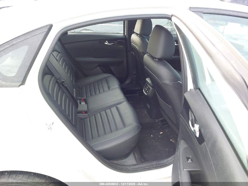 2022 Kia Forte Gt-Line VIN: 3KPF54AD7NE511692 Lot: 43930833