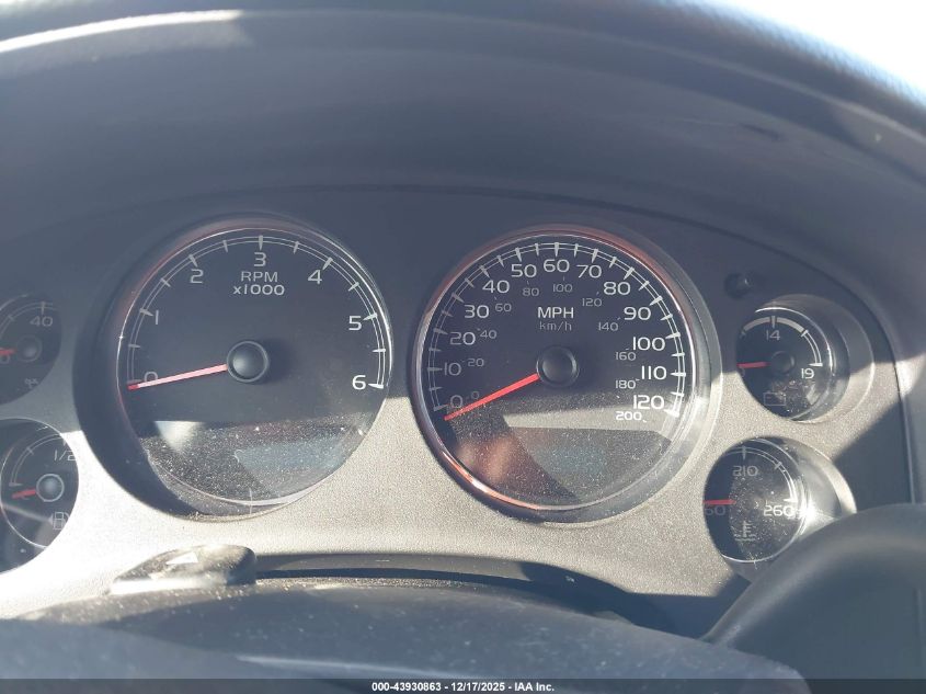 2014 Chevrolet Suburban 1500 Lt VIN: 1GNSKJE7XER238334 Lot: 43930863