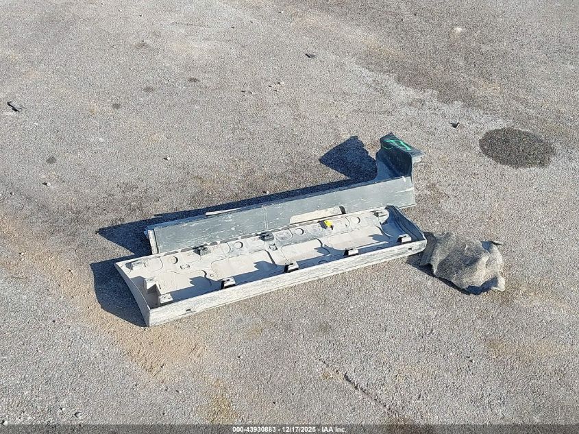 2020 Chevrolet Equinox Awd Lt 1.5L Turbo VIN: 2GNAXUEV5L6231586 Lot: 43930883