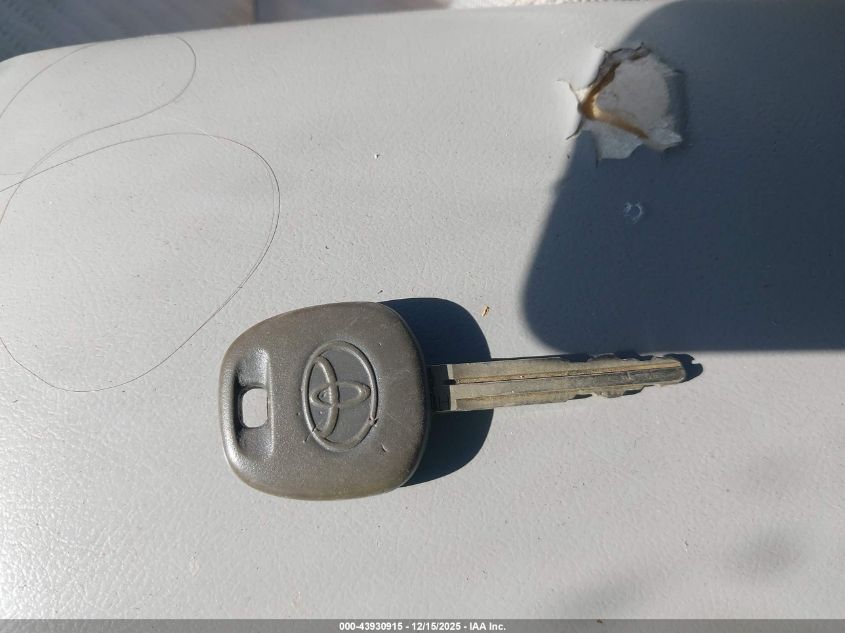 2015 Toyota Camry Le VIN: 4T1BF1FK6FU086305 Lot: 43930915