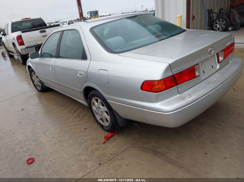 2000 Toyota Camry Le V6 VIN: JT2BF22K0Y0281707 Lot: 43930970