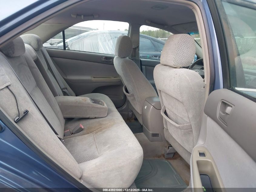 2004 Toyota Camry Le VIN: 4T1BE32K74U869568 Lot: 43931000