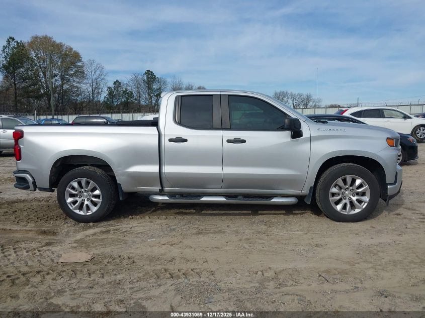 2020 Chevrolet Silverado 1500 2Wd Standard Bed Custom VIN: 1GCRWBEF2LZ107730 Lot: 43931059