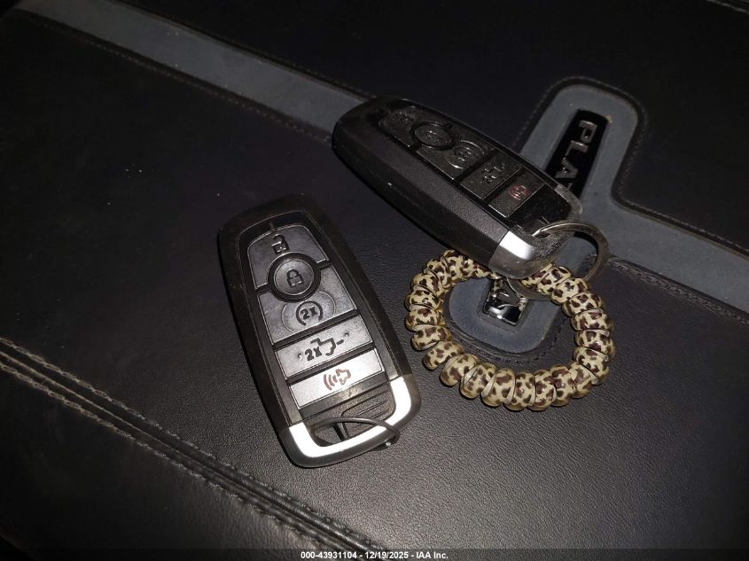 2025 Ford F-350 Platinum VIN: 1FT8W3BM5SEC10523 Lot: 43931104