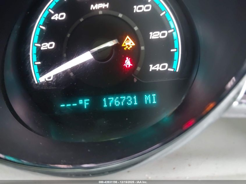 2010 Chevrolet Malibu Ls VIN: 1G1ZB5EB7AF120586 Lot: 43931198