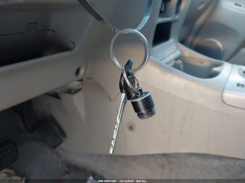 2003 Toyota Rav4 VIN: JTEHH20V836092779 Lot: 43931207