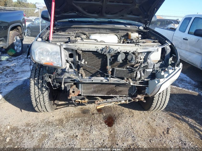 2004 Toyota 4Runner Sr5 V8 VIN: JTEBT14R440040789 Lot: 43931213