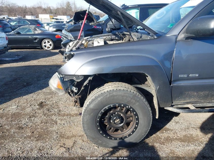 2004 Toyota 4Runner Sr5 V8 VIN: JTEBT14R440040789 Lot: 43931213