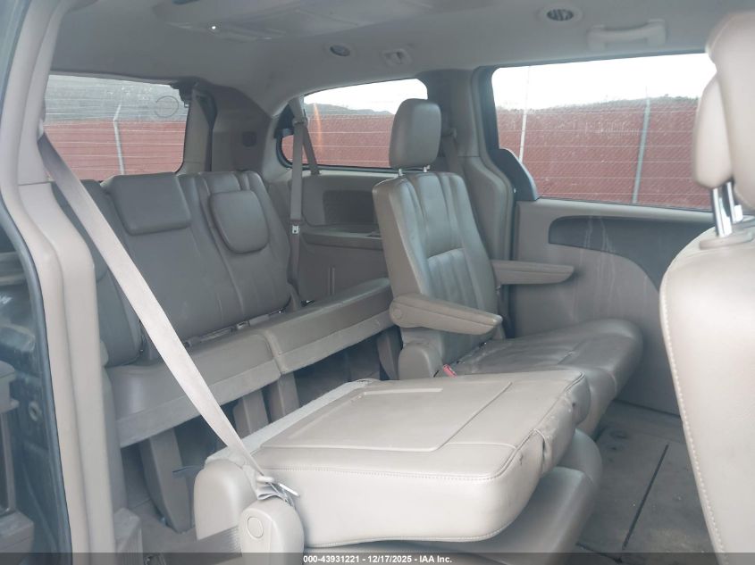 2013 Chrysler Town & Country Touring VIN: 2C4RC1BG1DR621418 Lot: 43931221