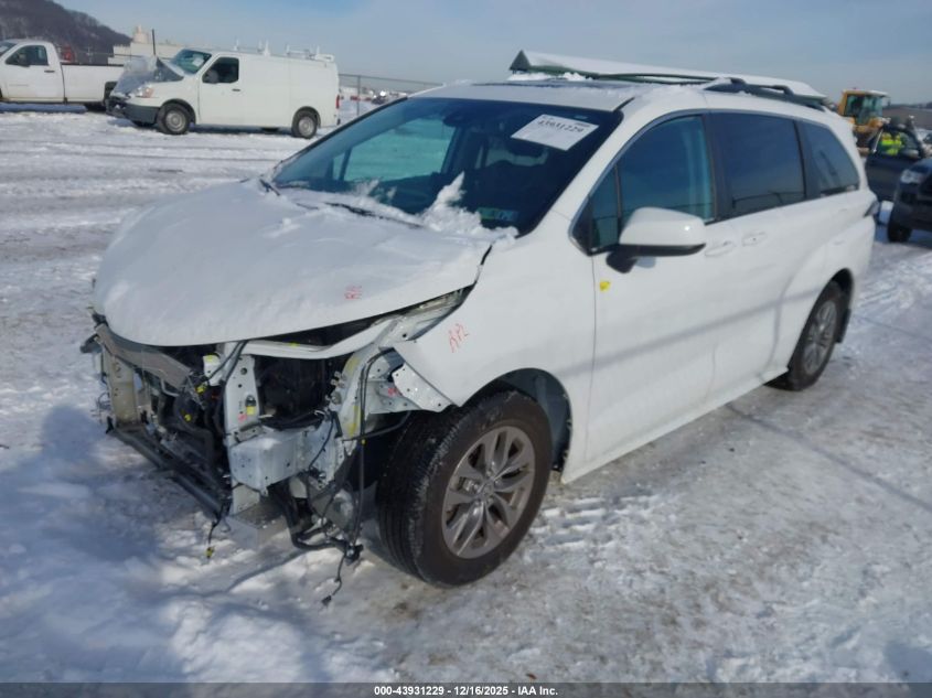 2024 Toyota Sienna - 5TDBSKFC5RS134108