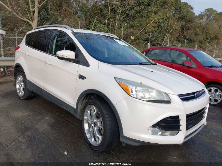 FORD ESCAPE TITANIUM