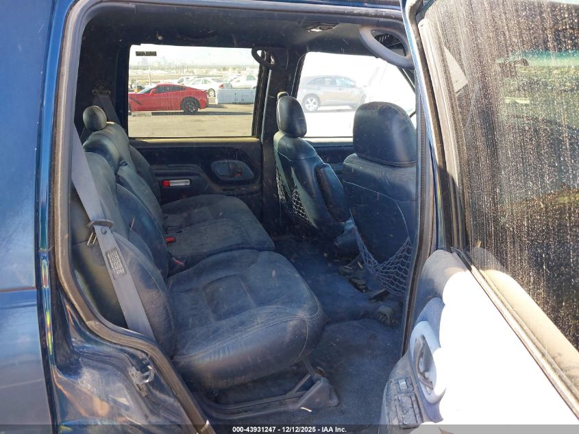 1997 GMC Yukon Sle VIN: 1GKEK13R0VJ741156 Lot: 43931247