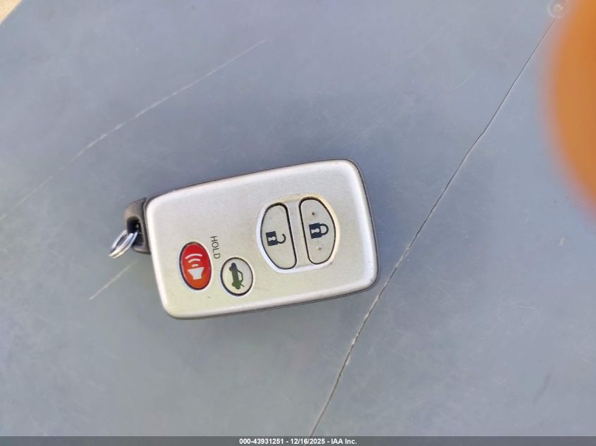 2008 Toyota Camry Hybrid VIN: JTNBB46K483048013 Lot: 43931251