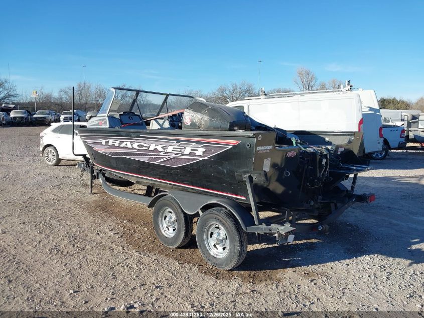 2019 Tracker Marine Targa V-19 Combo VIN: BUJ17170C919 Lot: 43931253