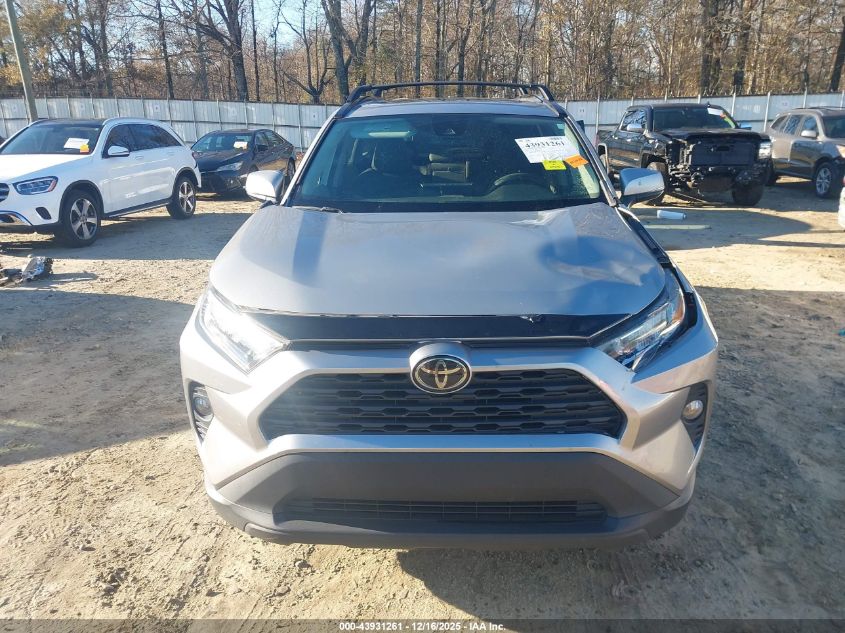 2020 Toyota Rav4 Xle VIN: 2T3W1RFV7LC055092 Lot: 43931261