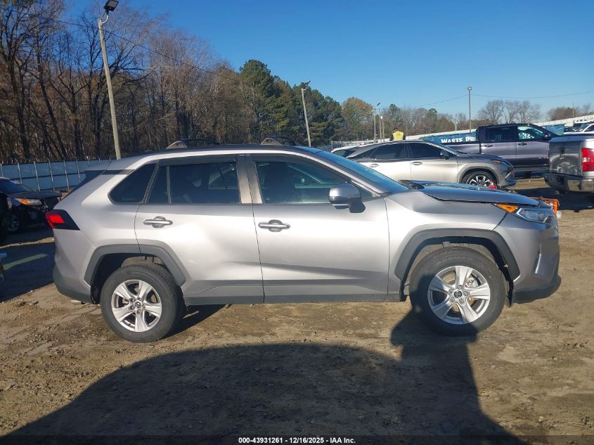 2020 Toyota Rav4 Xle VIN: 2T3W1RFV7LC055092 Lot: 43931261