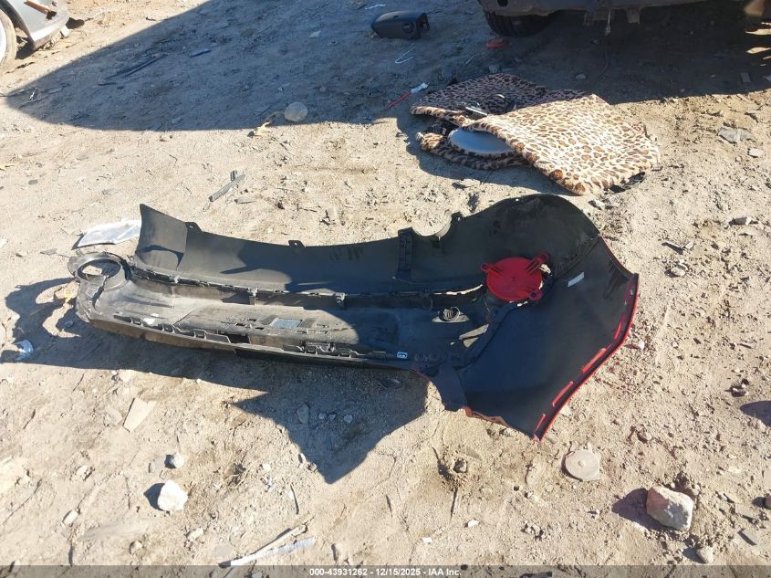 2016 Kia Soul + VIN: KNDJP3A50G7304393 Lot: 43931262