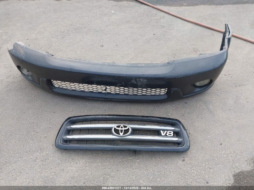 2004 Toyota Sequoia Limited V8 VIN: 5TDZT38A74S231834 Lot: 43931277