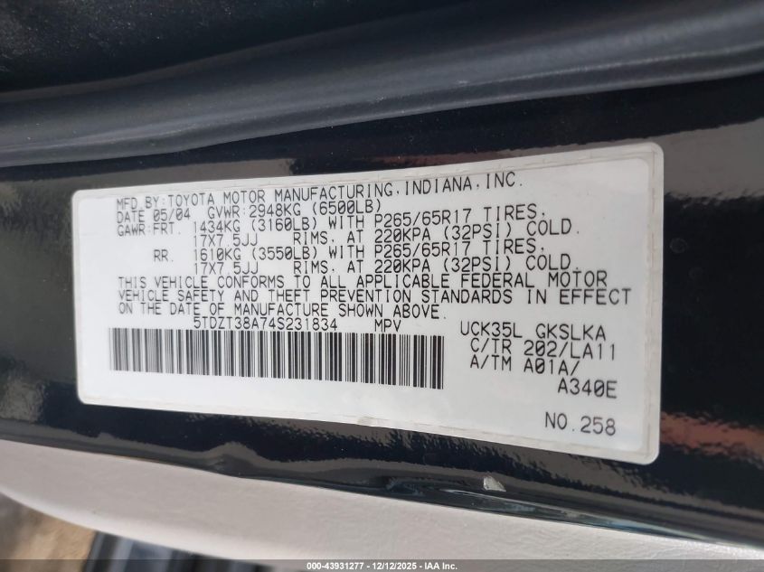 2004 Toyota Sequoia Limited V8 VIN: 5TDZT38A74S231834 Lot: 43931277