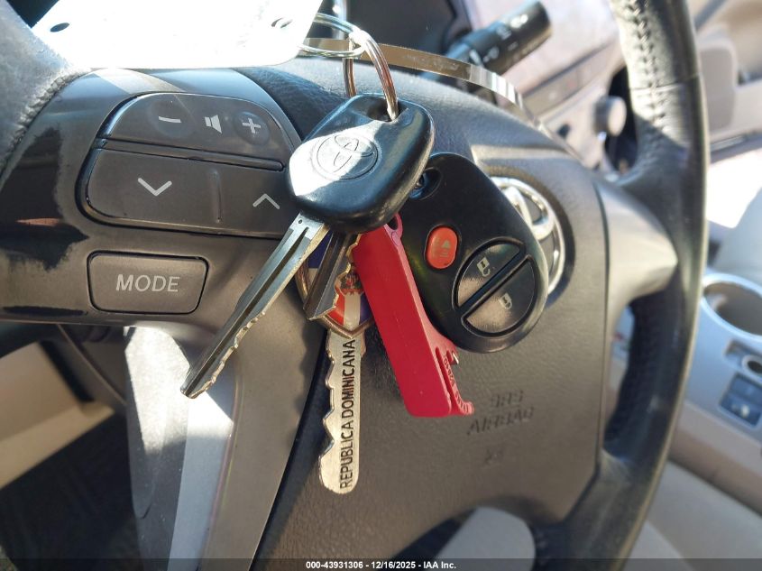 2010 Toyota Highlander Base V6 VIN: 5TDBK3EH8AS022085 Lot: 43931306