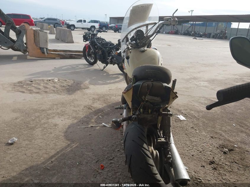 1998 Honda Vt1100 C2 VIN: 1HFSC3236WA300174 Lot: 43931341