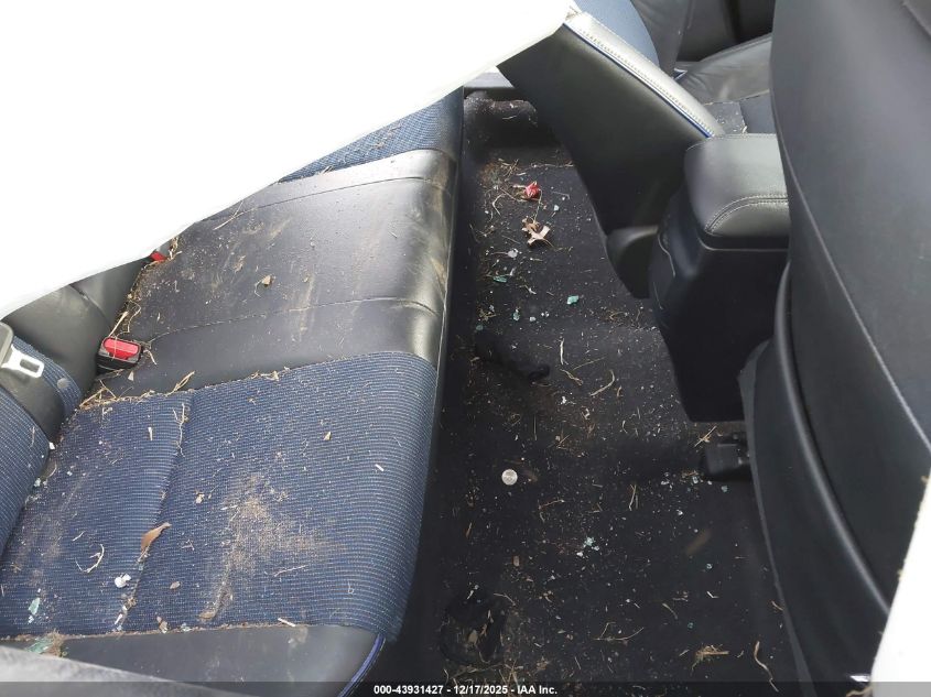 2017 Toyota Corolla Se VIN: 2T1BURHE3HC769286 Lot: 43931427