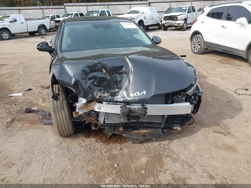 KNAG24J77T5431659 2026 KIA K5 photo no. 6