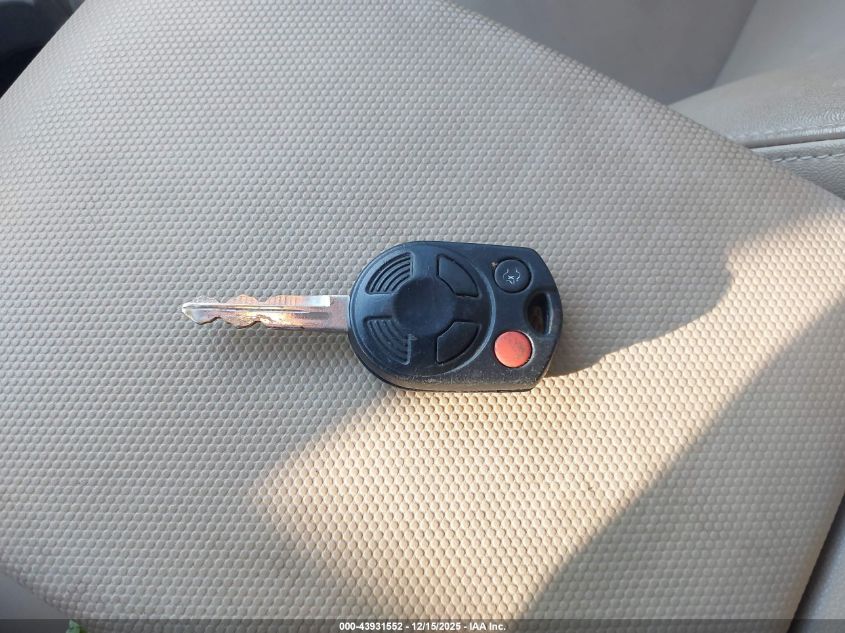 2010 Ford Escape Xlt VIN: 1FMCU0DG4AKD37104 Lot: 43931552