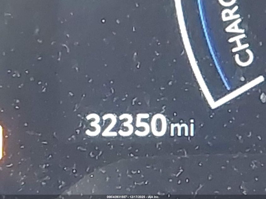 2023 Toyota Corolla Cross Hybrid Xse VIN: 7MUFBABG3PV011396 Lot: 43931557