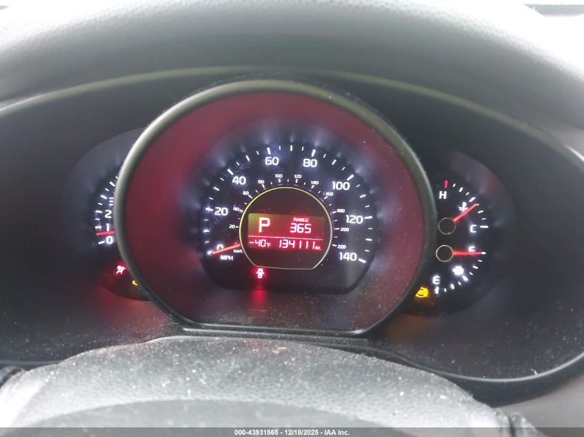 2016 Kia Soul VIN: KNDJN2A27G7355413 Lot: 43931565