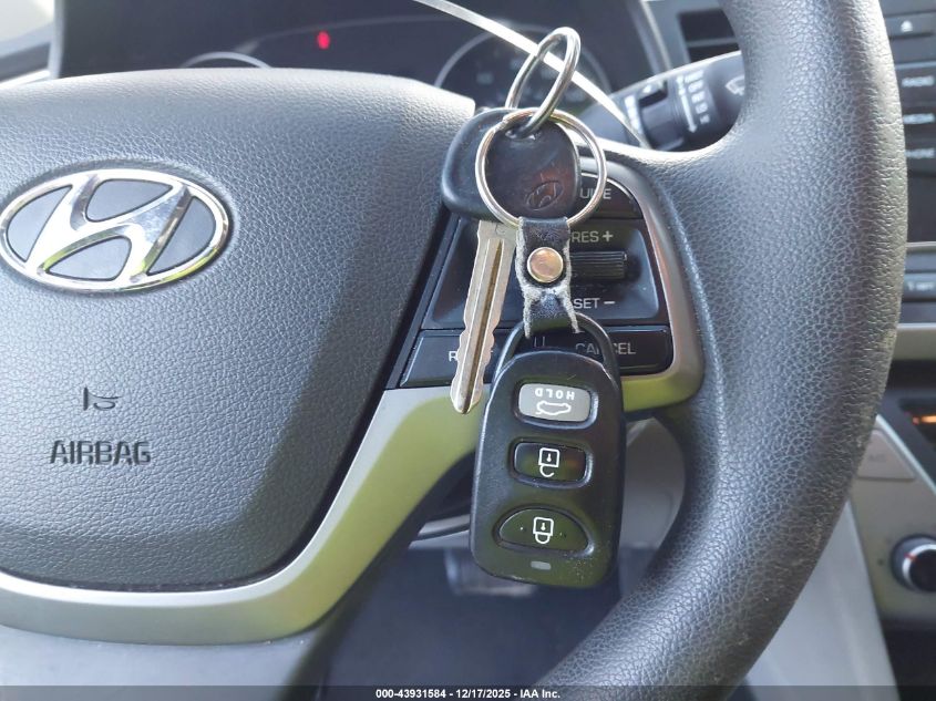 2018 Hyundai Elantra Se VIN: 5NPD74LF7JH298331 Lot: 43931584