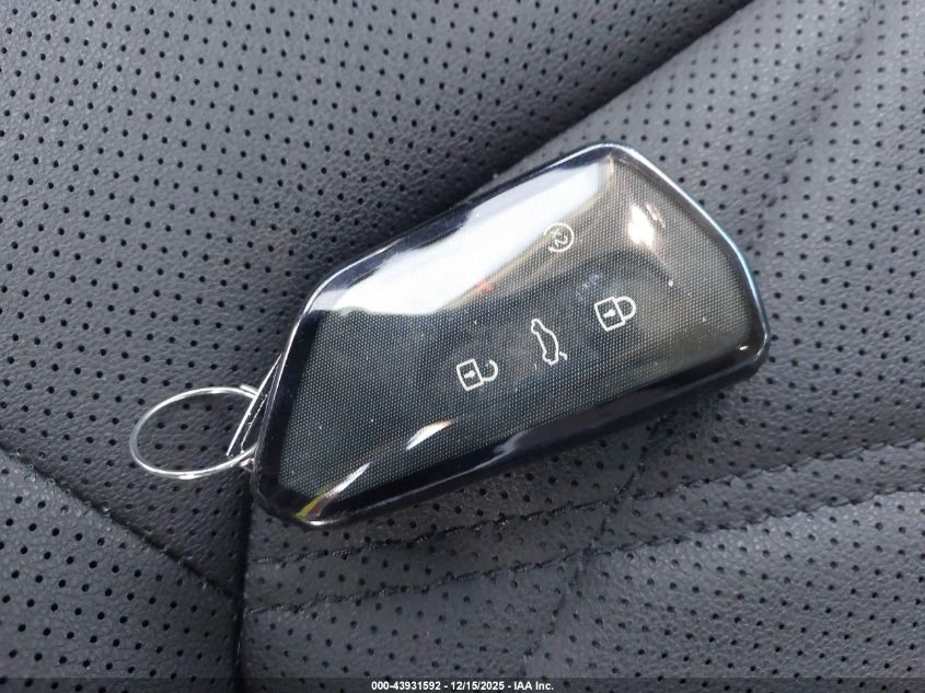 2024 Volkswagen Atlas 2.0T Se W/Technology VIN: 1V2WR2CA0RC518118 Lot: 43931592