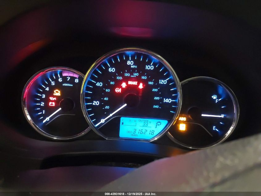 2014 Toyota Corolla Le VIN: 2T1BURHEXEC206490 Lot: 43931618