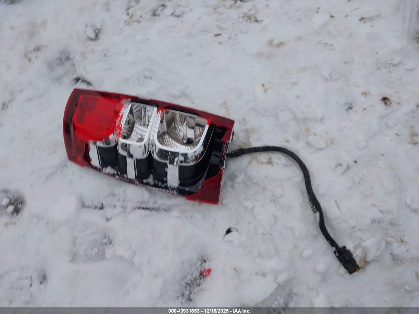 2007 Chevrolet Tahoe Ls VIN: 1GNFC13JX7R216012 Lot: 43931653