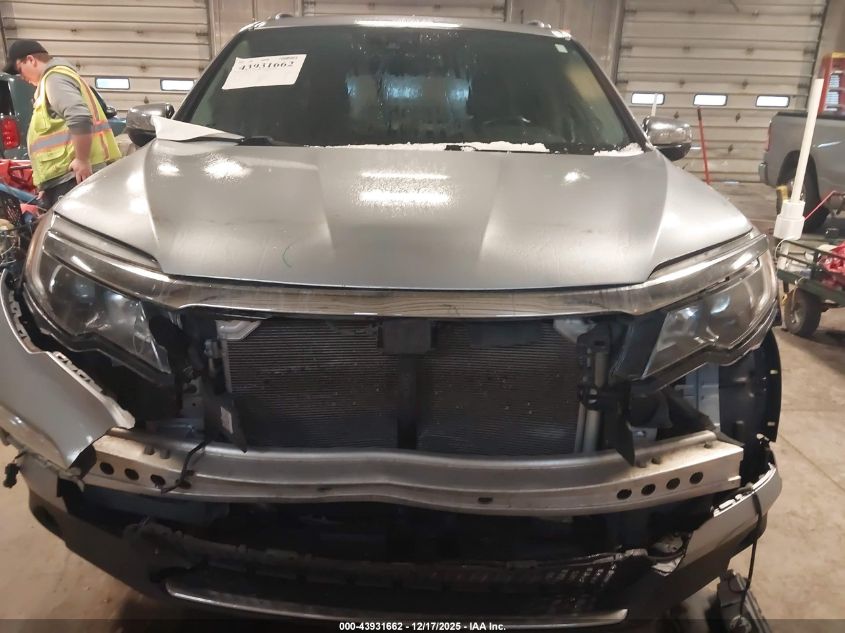 2017 Honda Pilot Elite VIN: 5FNYF6H02HB027108 Lot: 43931662