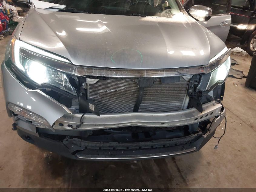 2017 Honda Pilot Elite VIN: 5FNYF6H02HB027108 Lot: 43931662