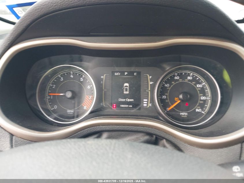 2015 Jeep Cherokee Latitude VIN: 1C4PJLCSXFW720292 Lot: 43931709