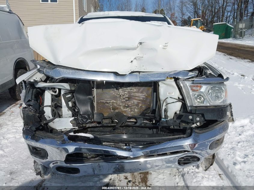 2022 Ram 1500 Big Horn 4X4 6'4 Box VIN: 1C6SRFBT2NN278960 Lot: 43931761