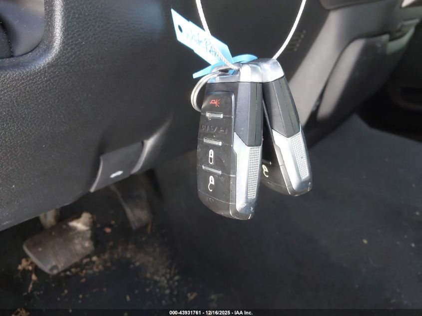 2022 Ram 1500 Big Horn 4X4 6'4 Box VIN: 1C6SRFBT2NN278960 Lot: 43931761