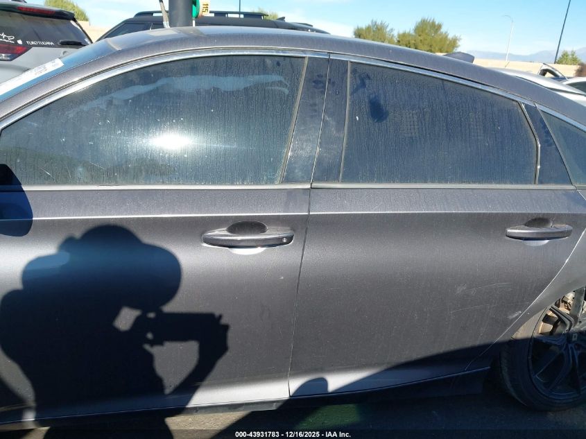 2018 Honda Accord Sport VIN: 1HGCV1F32JA010922 Lot: 43931783