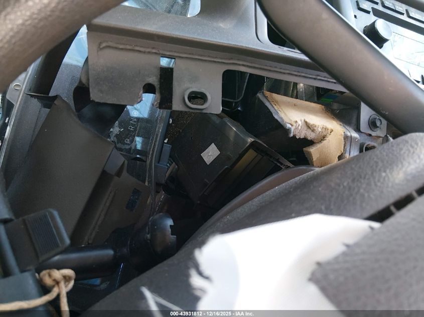 2007 Mercury Grand Marquis Gs VIN: 2MEFM74V37X602897 Lot: 43931812